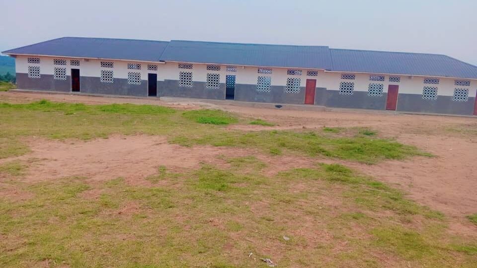 Scuola primaria "Enrico ed Anita Treichler", Idiofa.